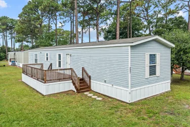 beach trailer for sale - Coastal Charm Meets Farmhouse Flair – Weekend Retreat or Full-Time Living!