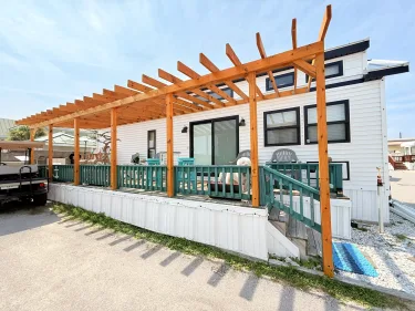 beach trailer for sale - LUXURY Park Model with Ocean Views