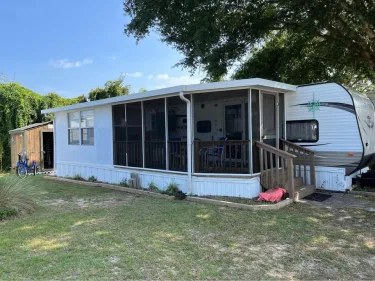 beach trailer for sale - 2015 Wildwood Camper with Screen Porch